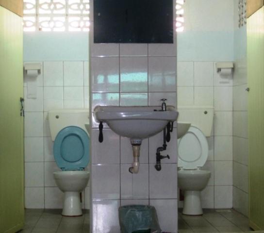 Et Budget Guest House Batu Feringgi Rum bild